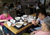 [요양시설] 특화 프로그램 '마포의 맛집을 찾아서 ' (3회기)